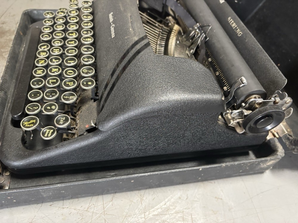 Smith-Corona Sterling Typewriter - Black