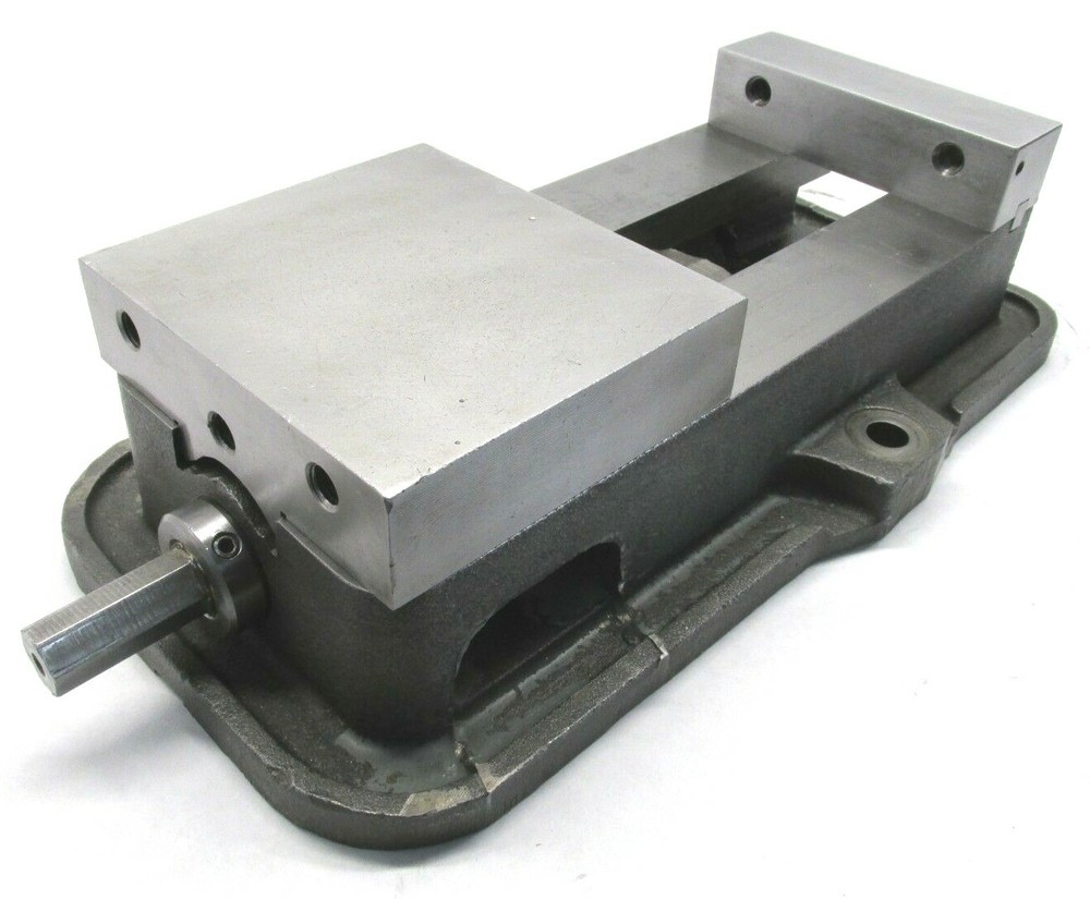 KURT ANGLOCK 6" MILLING MACHINE VISE - #D60