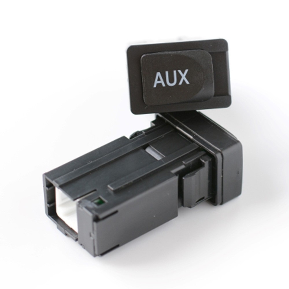 8619002020 AUX Socket for Toyota Vehicles Direct Installation Interface
