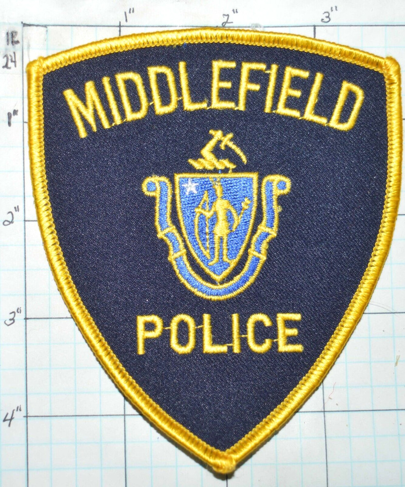 MASSACHUSETTS, MIDDLEFIELD POLICE DEPT PATCH