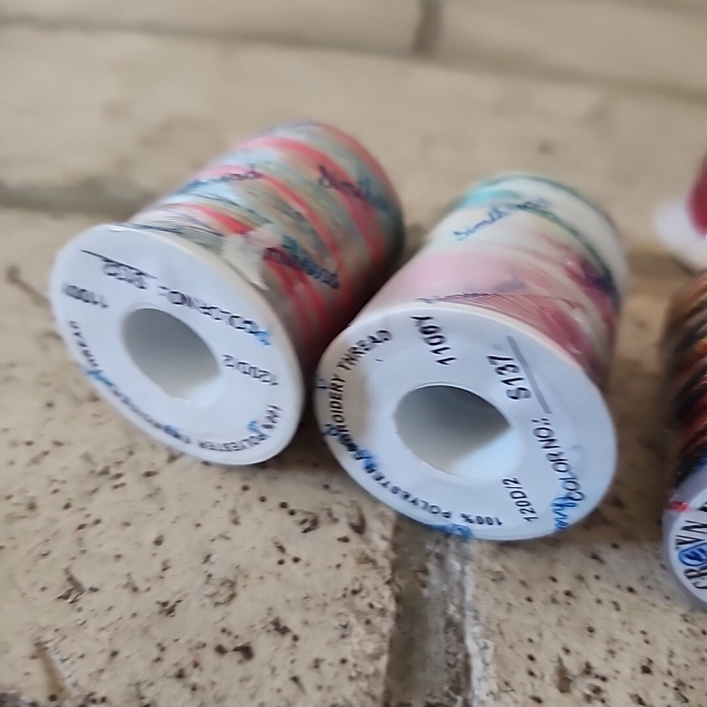 7 Spools Machine Embroidery Thread..Simthread, Unbranded