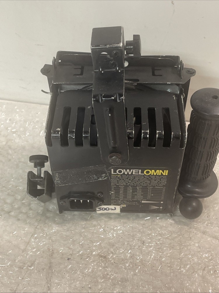 lowel omni light