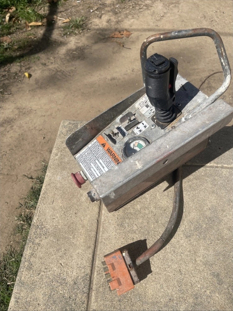SkyJack 130028 PROPORTIONAL CONTROL BOX