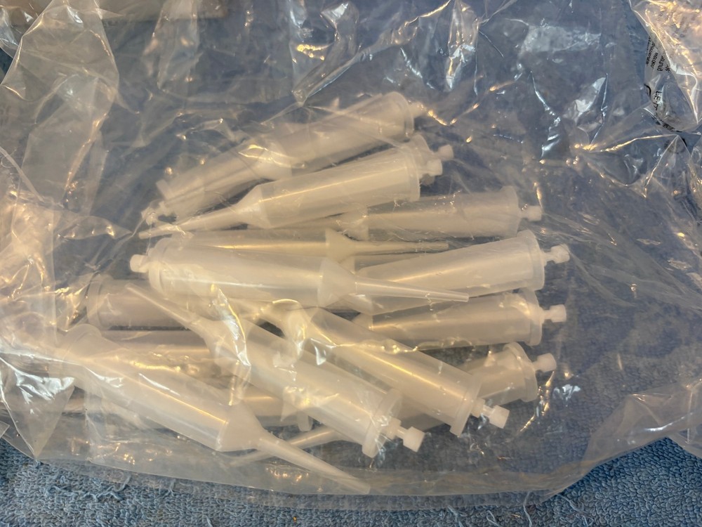 Eppendorf Maxitips P OPEN BOX ABOUT 66 UNUSED