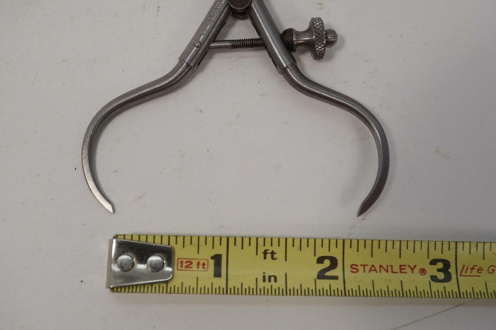 NOS BEAUTIFUL Moore & Wright UK Micro 2" Toolmakers Machined Round Leg Caliper