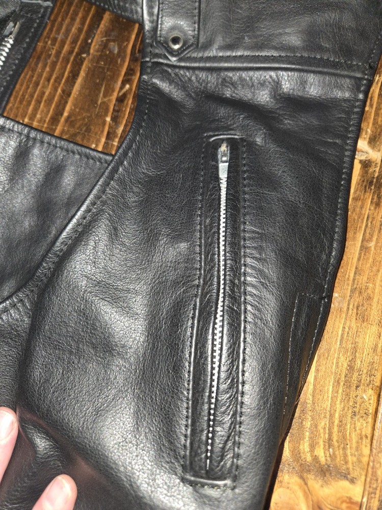 Stonehead Chaps Size Small