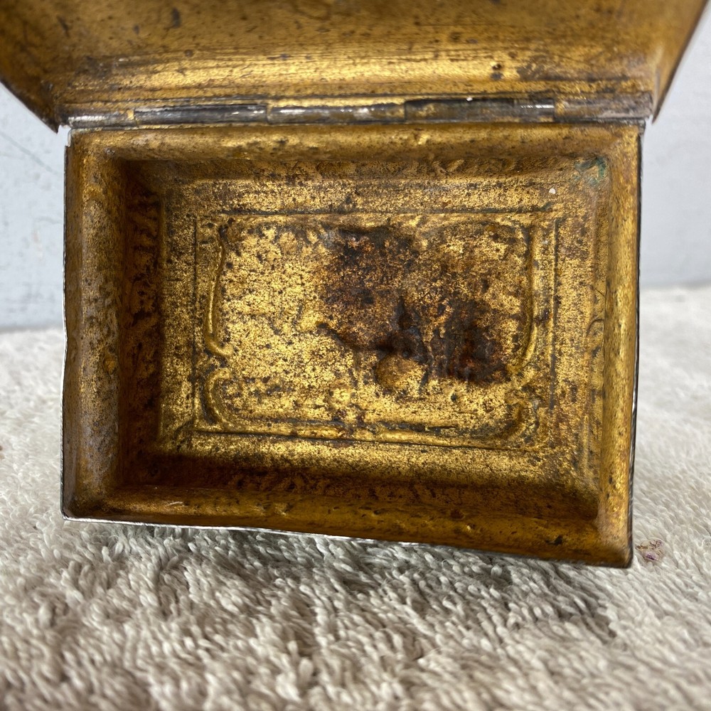German 19th Century Embossed Farm Scene Solid Silver Table Snuff Box