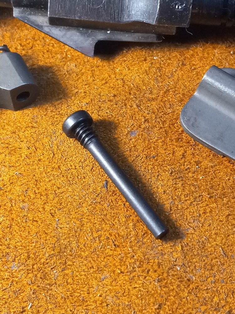 1903 1903A1 Springfield Front Band Bayonet Screw USGI NOS