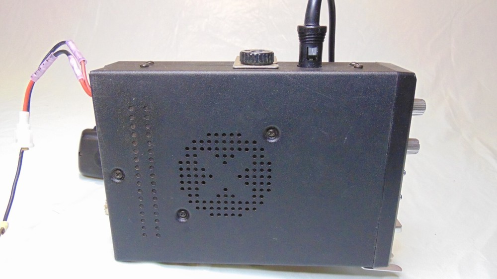 Realistic TRC-413 40ch CB with Mic Vintage working