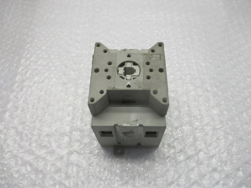ALLEN BRADLEY 194E-E63-1753 SER.B LOAD SWITCH NSNP