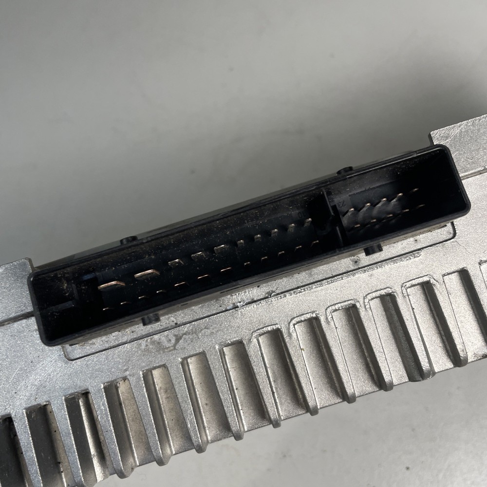 AUDI A4 B8 2012-2015 AMPLIFIER 8R0035223G