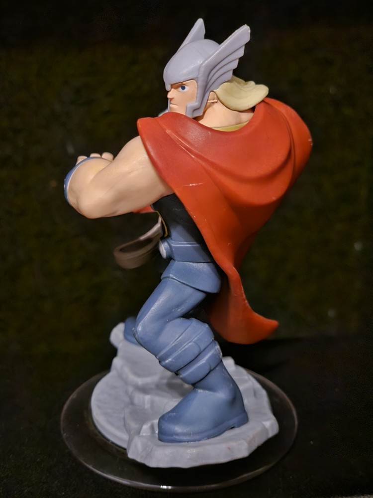 Disney Infinity 2.0 - Marvel Thor Figure - Model #INF-1000103