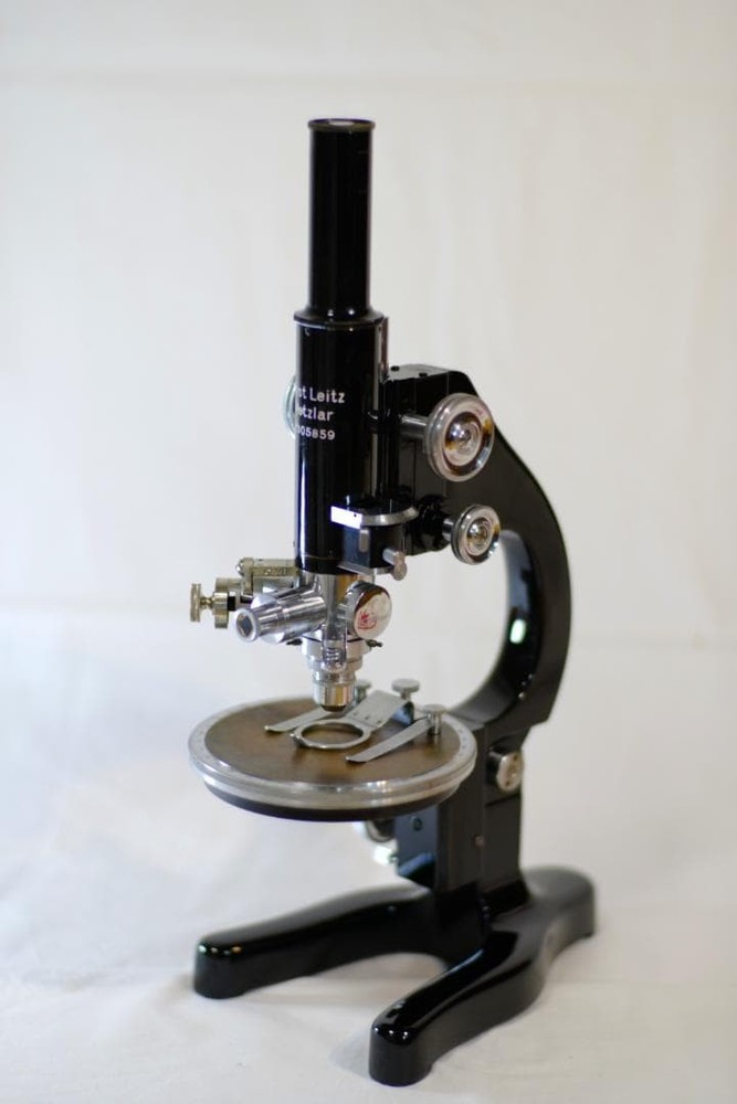 microscope antique collectible Ernst Leitz's "MOP" Polarizing Microscope