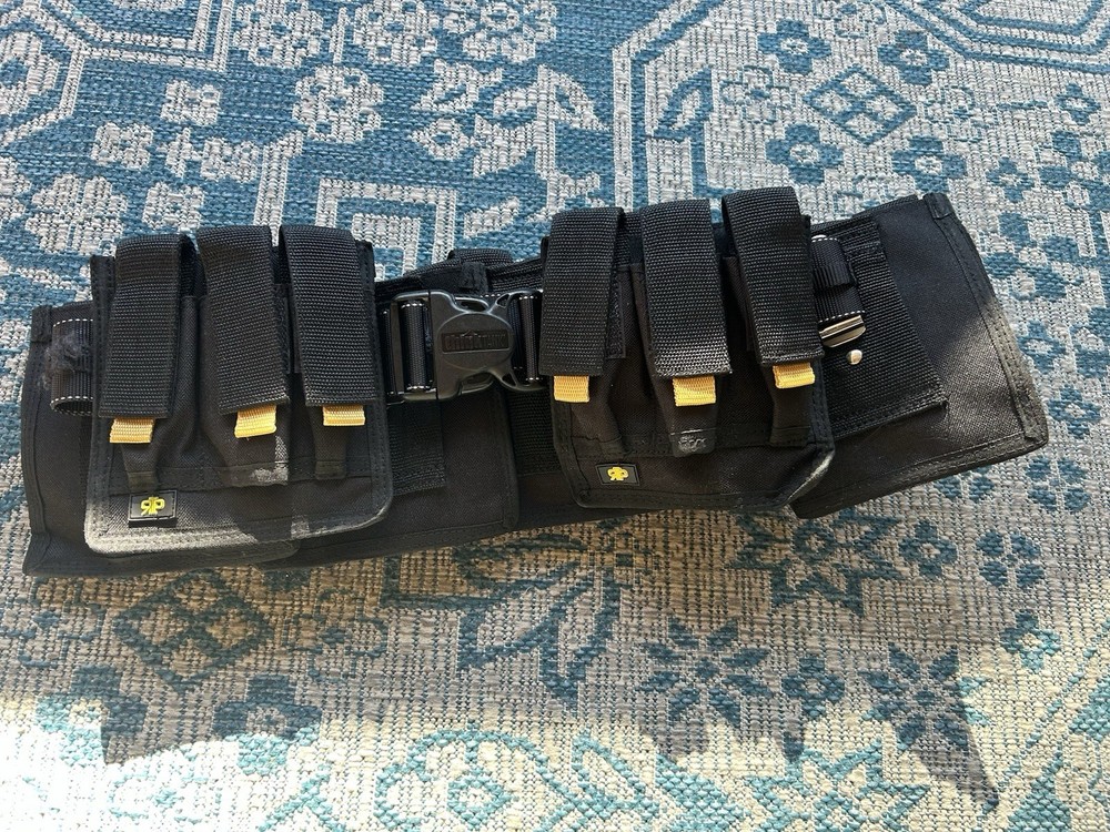 thinktank utility belt with rtp pouches