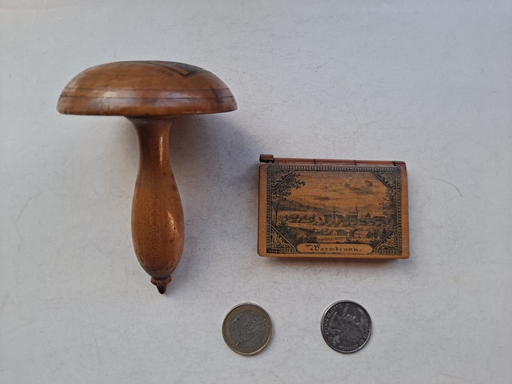 Antique Sewing Darning Tool Needle Case  German Polish Treen Transfer Ware