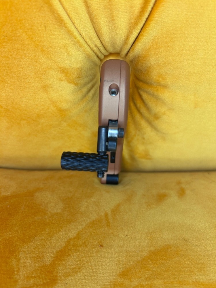 B3 Archery Thumb Button Release, new in box