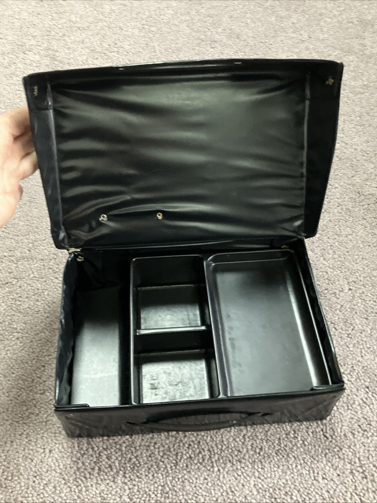 VINTAGE ORIGINAL NINTENDO GAMEBOY CASE
