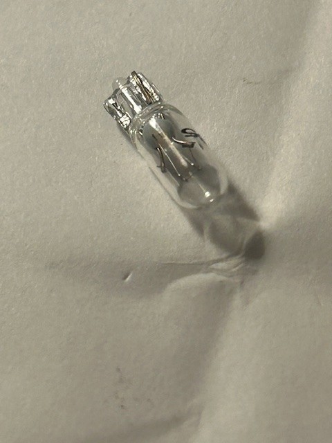 507221 28V Bulb