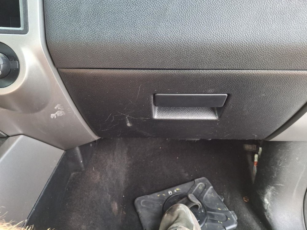 2015 Ford Expedition 8 Display Screen - Used, Reprogramming Needed, No Code