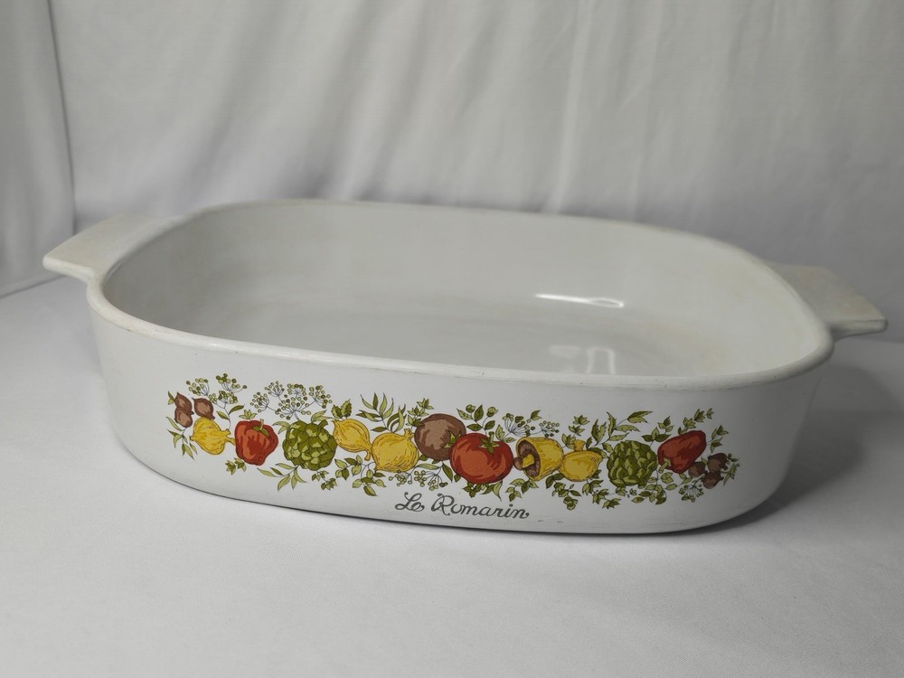 Vintage 1960’s Corning Ware “Le Romarin”