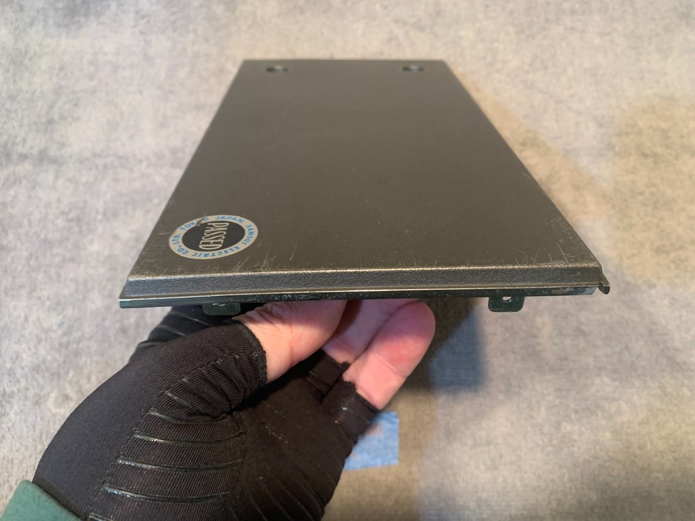 Sansui TU-7700 Stereo Tuner - Nice Side Panel Rt. Side