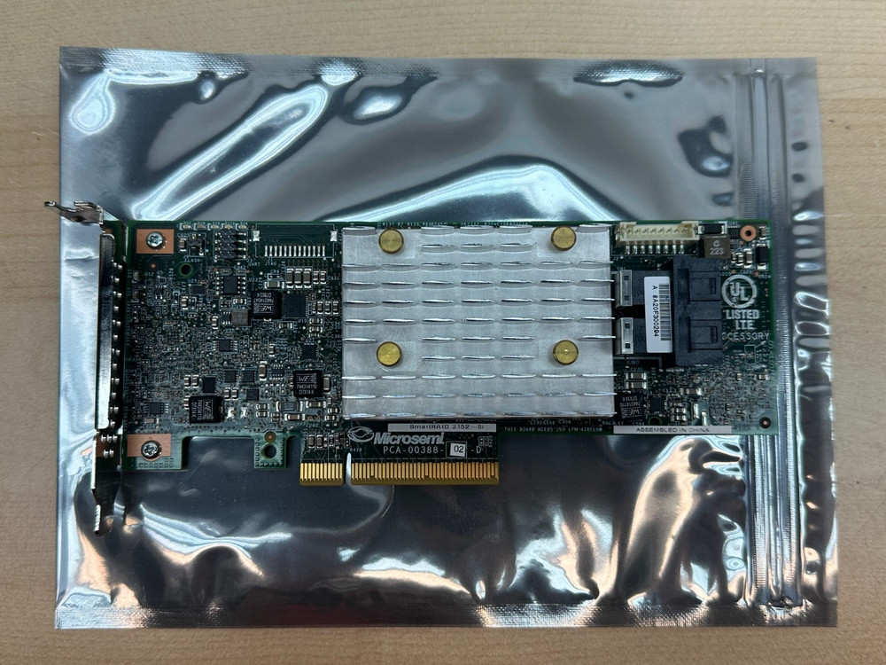 Microsemi Adaptec SmartRAID 3152‑8i 8‑Port 12Gb SAS PCIe 3.0 RAID Controller