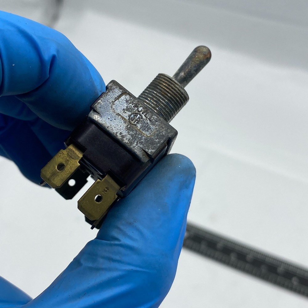 MGILL Toggle Switch 15A 277VAC, 3/4HP125-277VAC Switch🔔