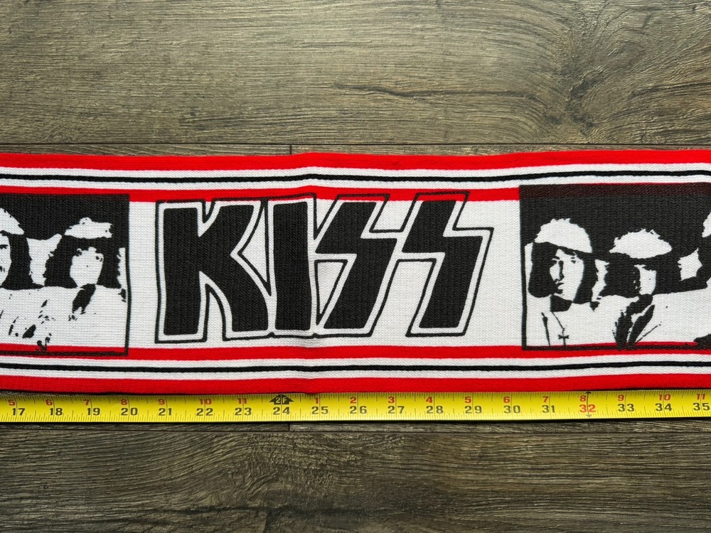 KISS Scarf Banner Lick It Up RedBlackWhite Vintage Kiss Memorabilia Vinnie Carr
