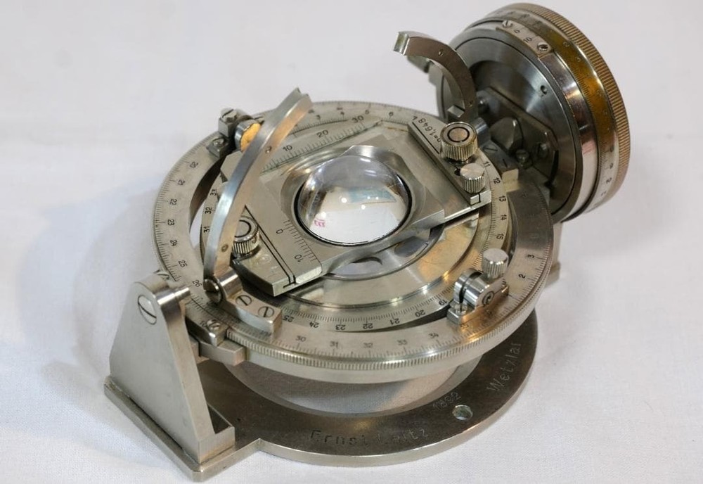 Leitz Universal Rotating Stage UT4 Transmitted Polarizing 4-Axis SN1892