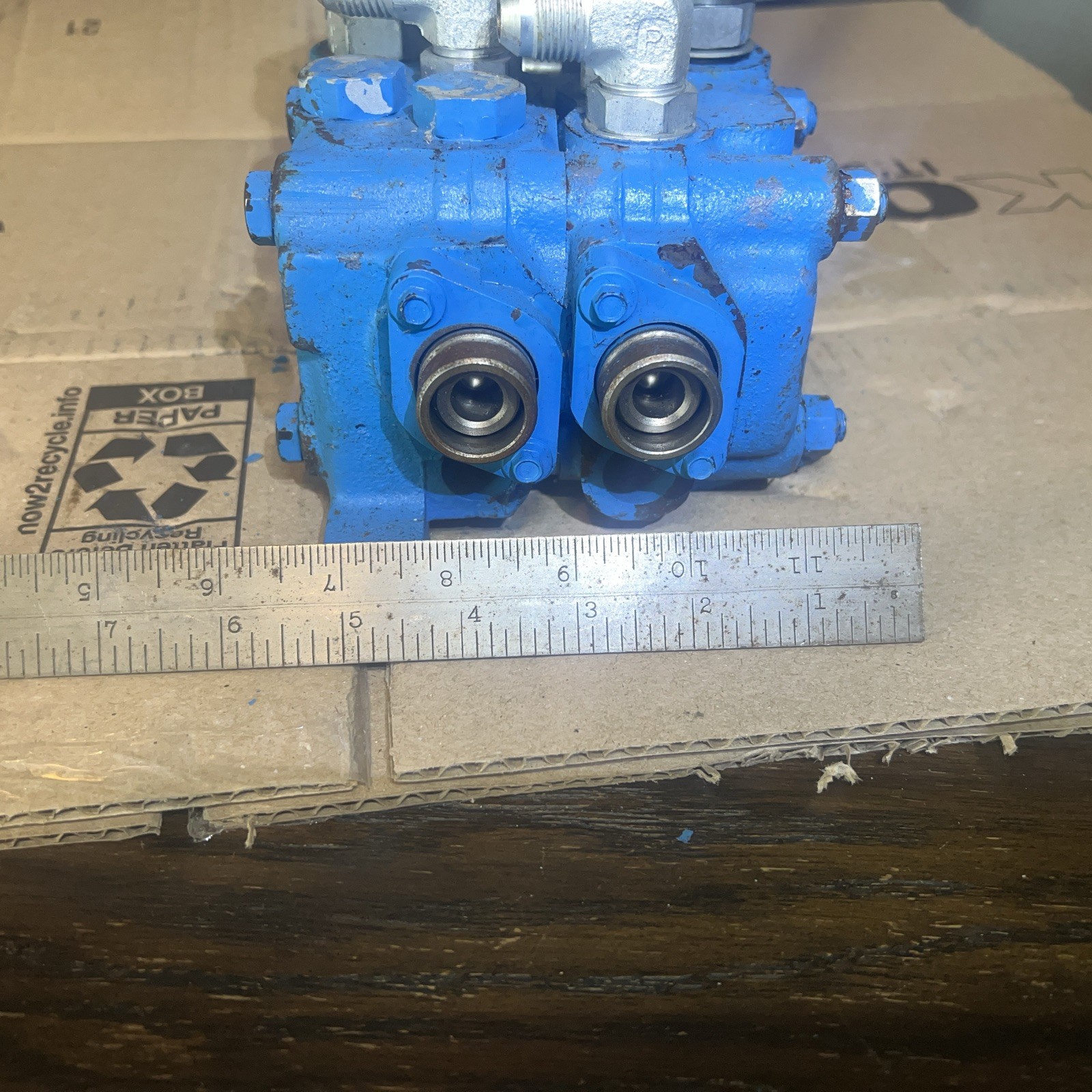 Vickers 222627 Hydraulic Manual 2 Spool Valve 3 Position Control