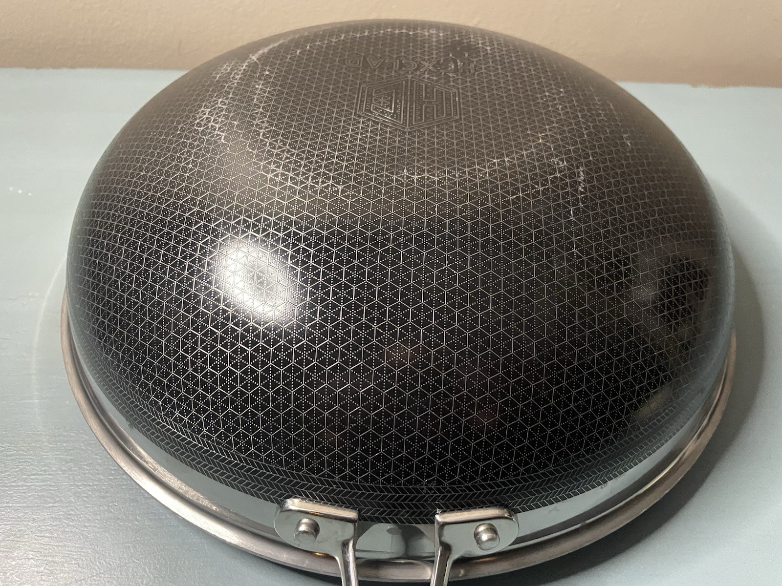 Hexclad 12" Wok Hybrid Stainless Steel Nonstick Pan Used no lid (W19)