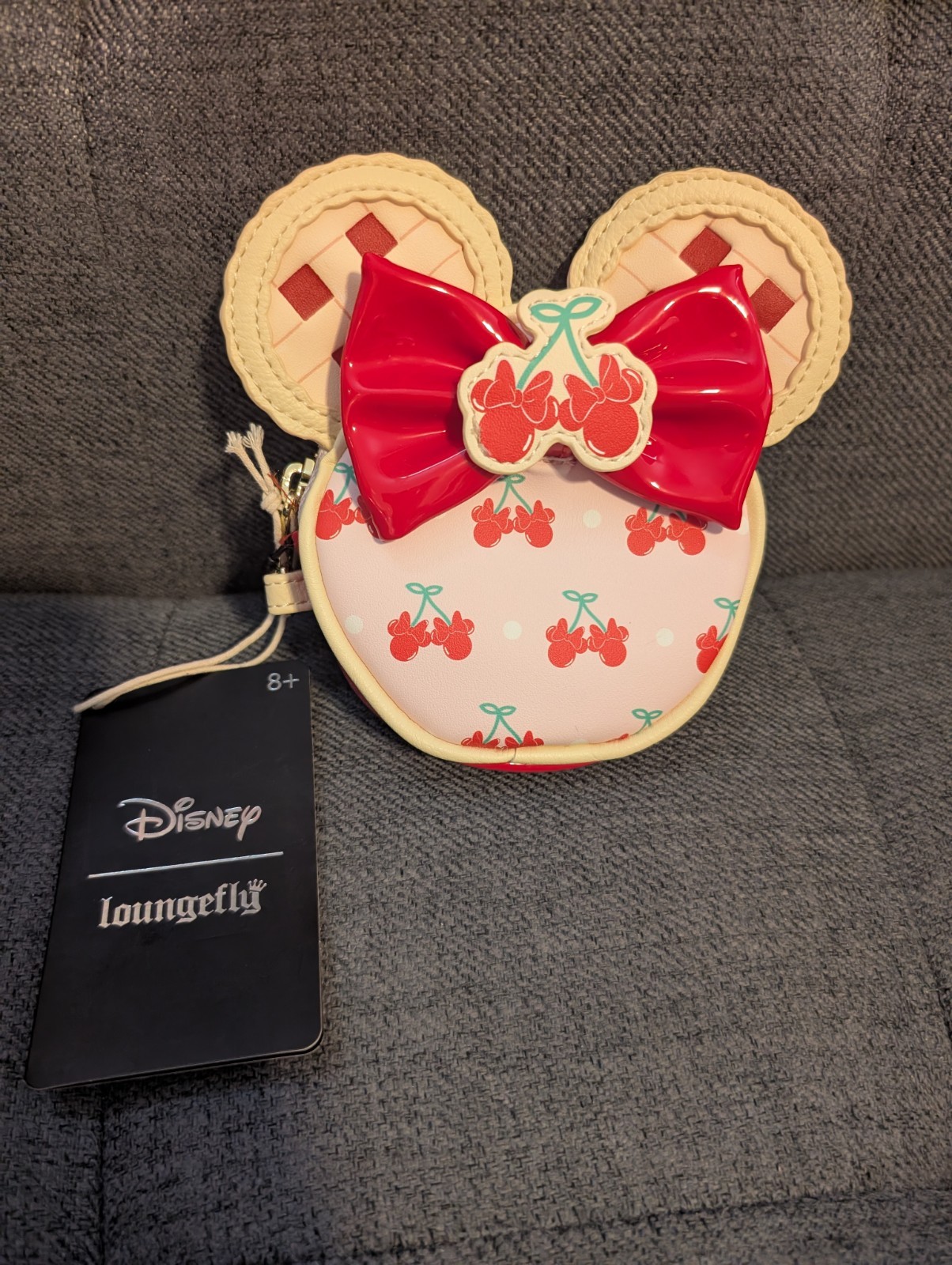 Loungefly Disney Minnie Mouse Cherry Pie Coin Purse Zip Around Pouch With Strap