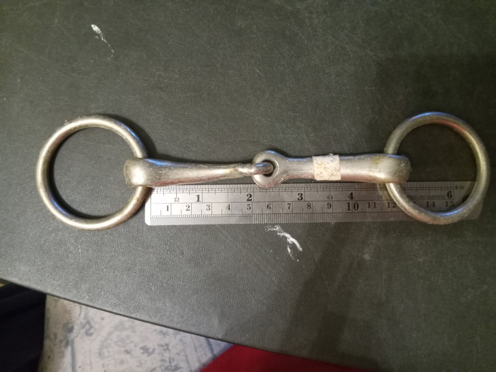 loose ring snaffle bit 4 1/2 in pony