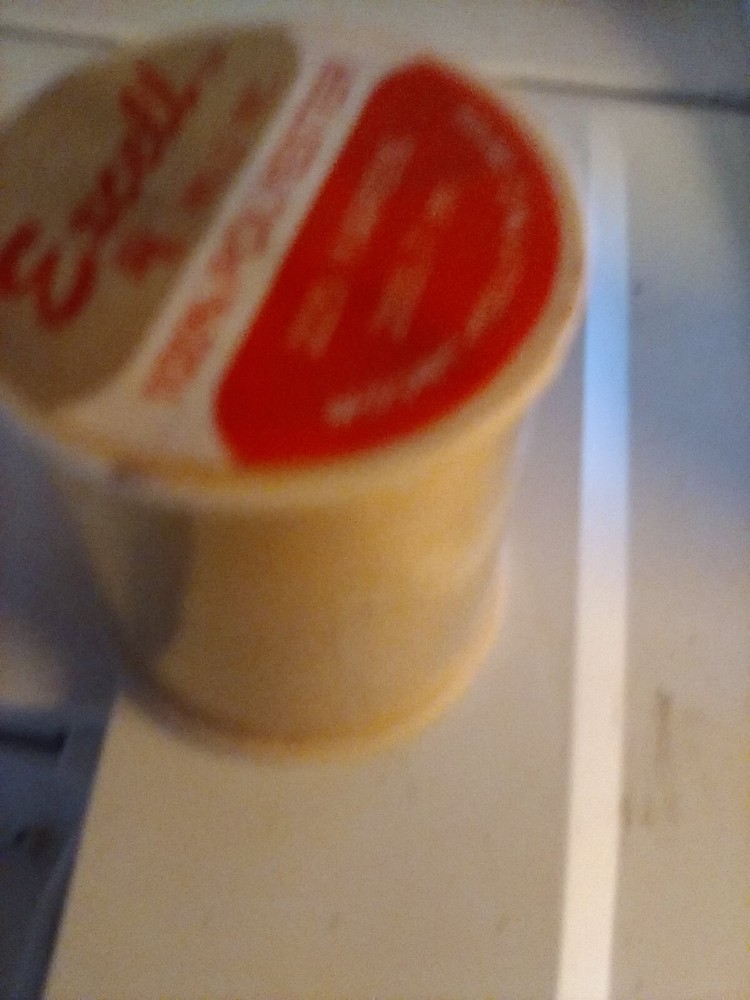 EXCELL 100% POLYESTER 225 YARDS THREAD TAN