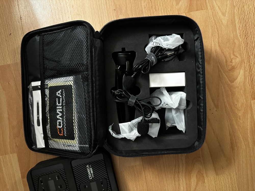 Comica WS60 COMBO Wireless Lavalier Microphone System for Smartphone Cameras
