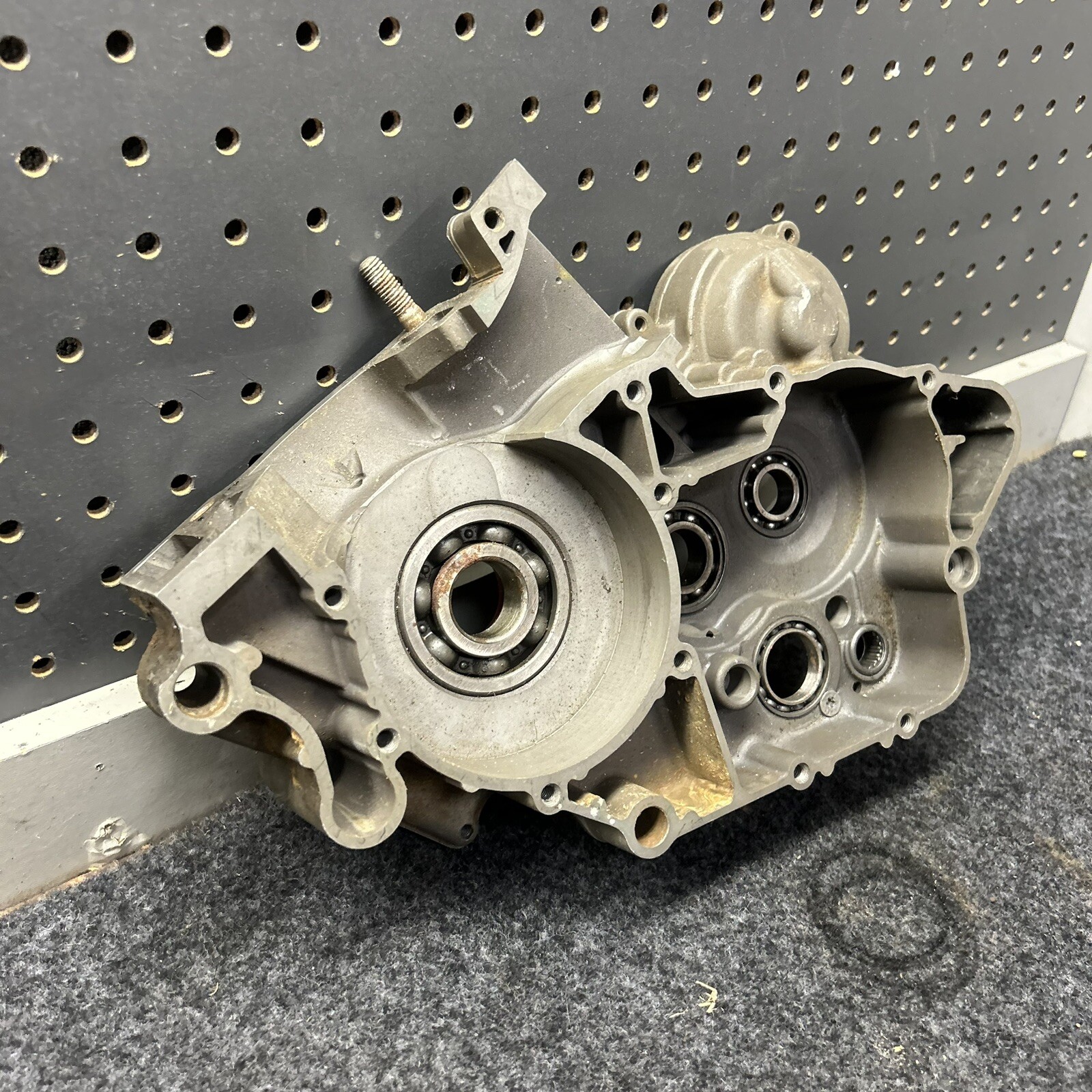 125 EXC SX CENTER ENGINE CASE KTM 2004 - 2014 CRANKCASE 52330103300R