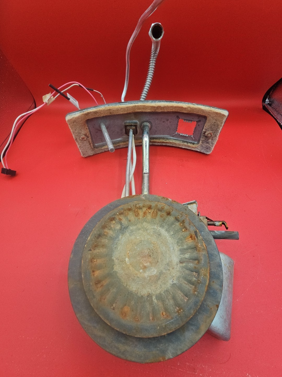 AO Smith 18 Inch Burner Assembly Natural Gas 321165-002 CS8840B1117 100078039