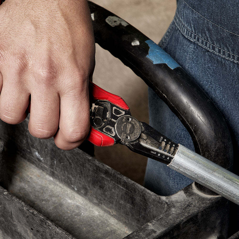 Milwaukee 48-22-3078 7 in 1 High-Leverage Electrician Combination Pliers