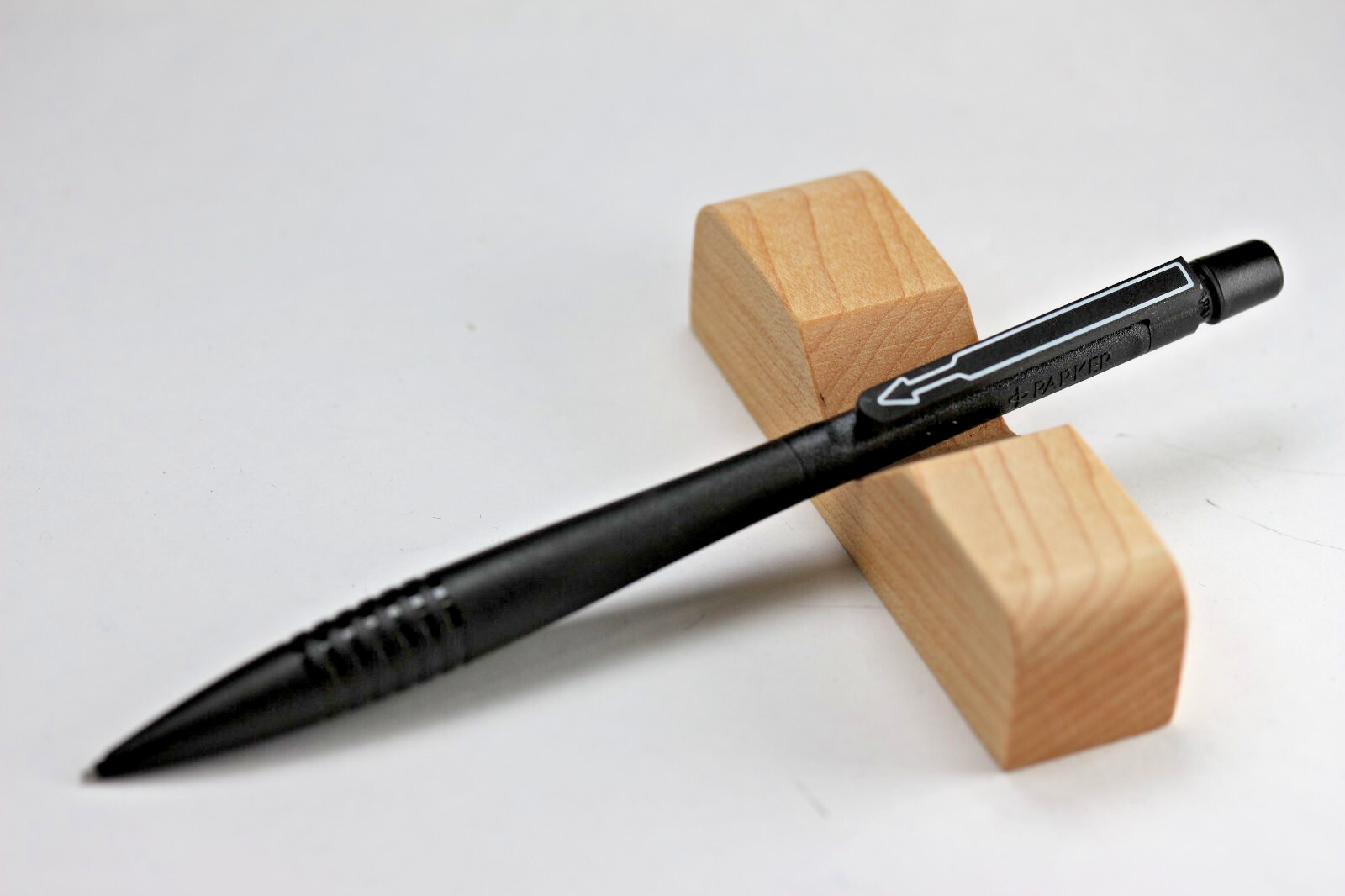 PARKER ITALA  PUSH TOP PENCIL FROM 1983 RARE