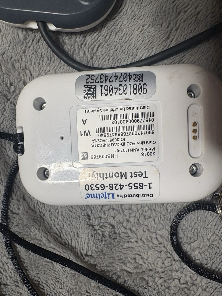 Lifeline Monitored Alert System Wireless Panic Button Pendants Base Station