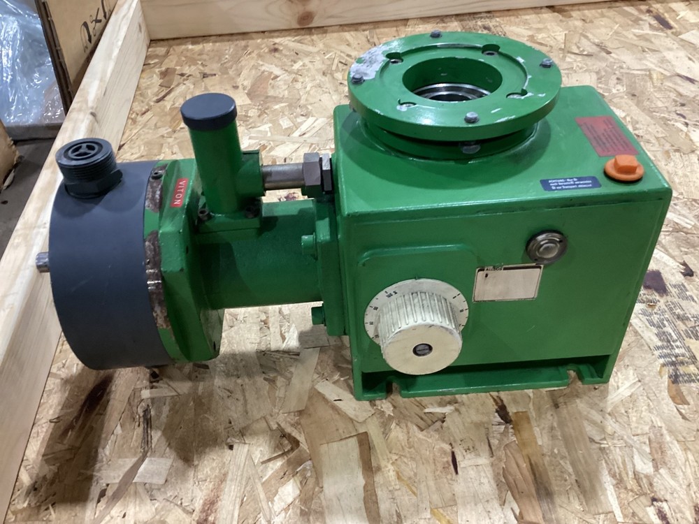 Alldos Metering Pump #100D138PR5*SI