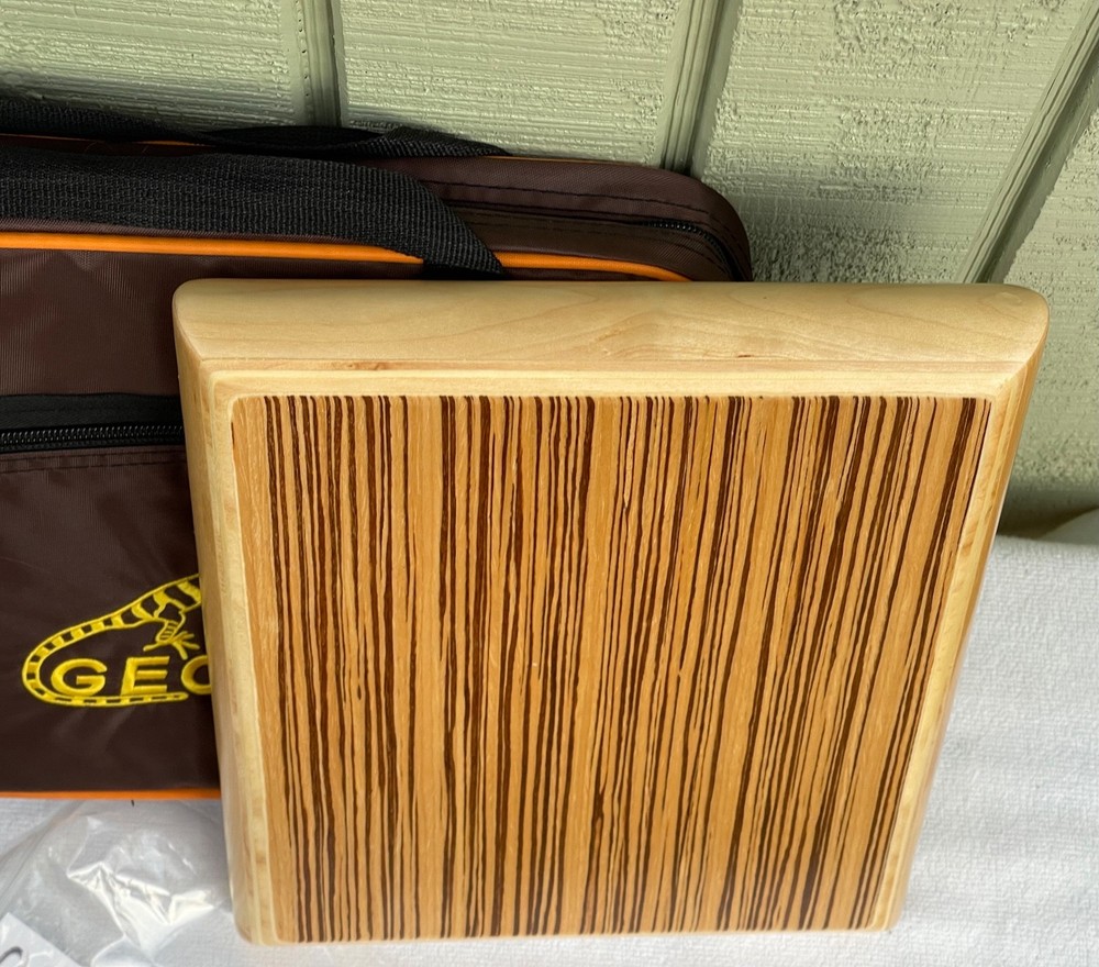 GECKO Cajon & Case Flat Hand Drum Pad Percussion Instrument