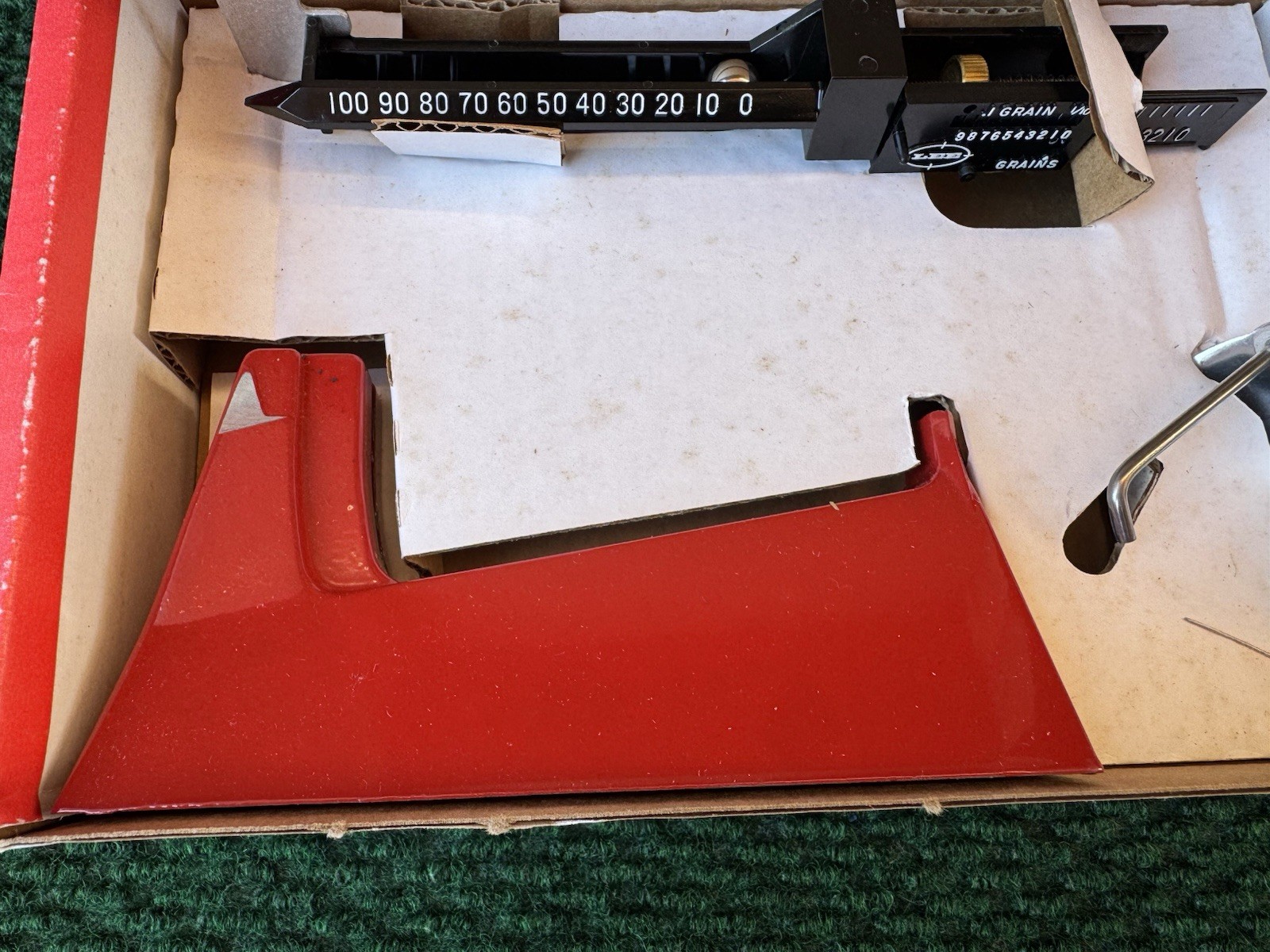 LEE 100 GRAIN CAPACITY SAFETY MAGNETIC POWDER SCALE # 90681 RELOADING