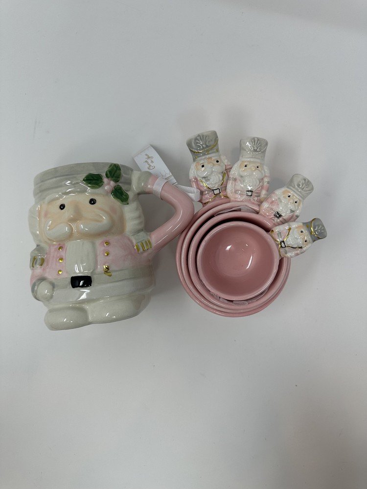 Pink Nutcracker Measuring Cup Set, Pink Christmas Nutcracker, Arlington, NEW