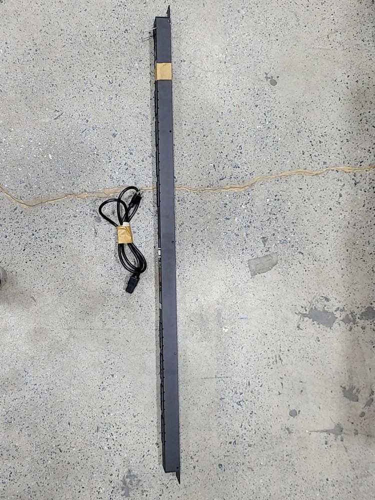 RARITAN PX2-1486C Rack Power Distribution Unit