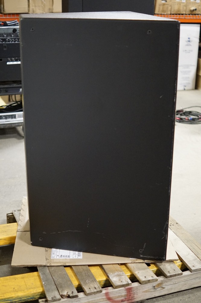 EAW MH-692iE Two-Way Loudspeaker