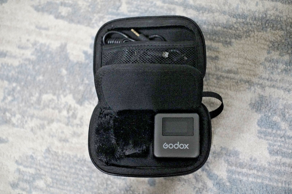 GODOX Magic XT1 Touchscreen Wireless Lavalier Microphone for Camera/Android/iPho