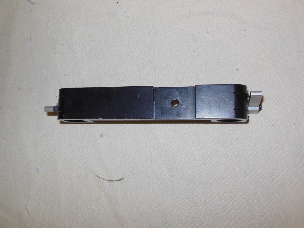 PLUS 8 DESIGN LENS BRIDGE 15MM ARRI