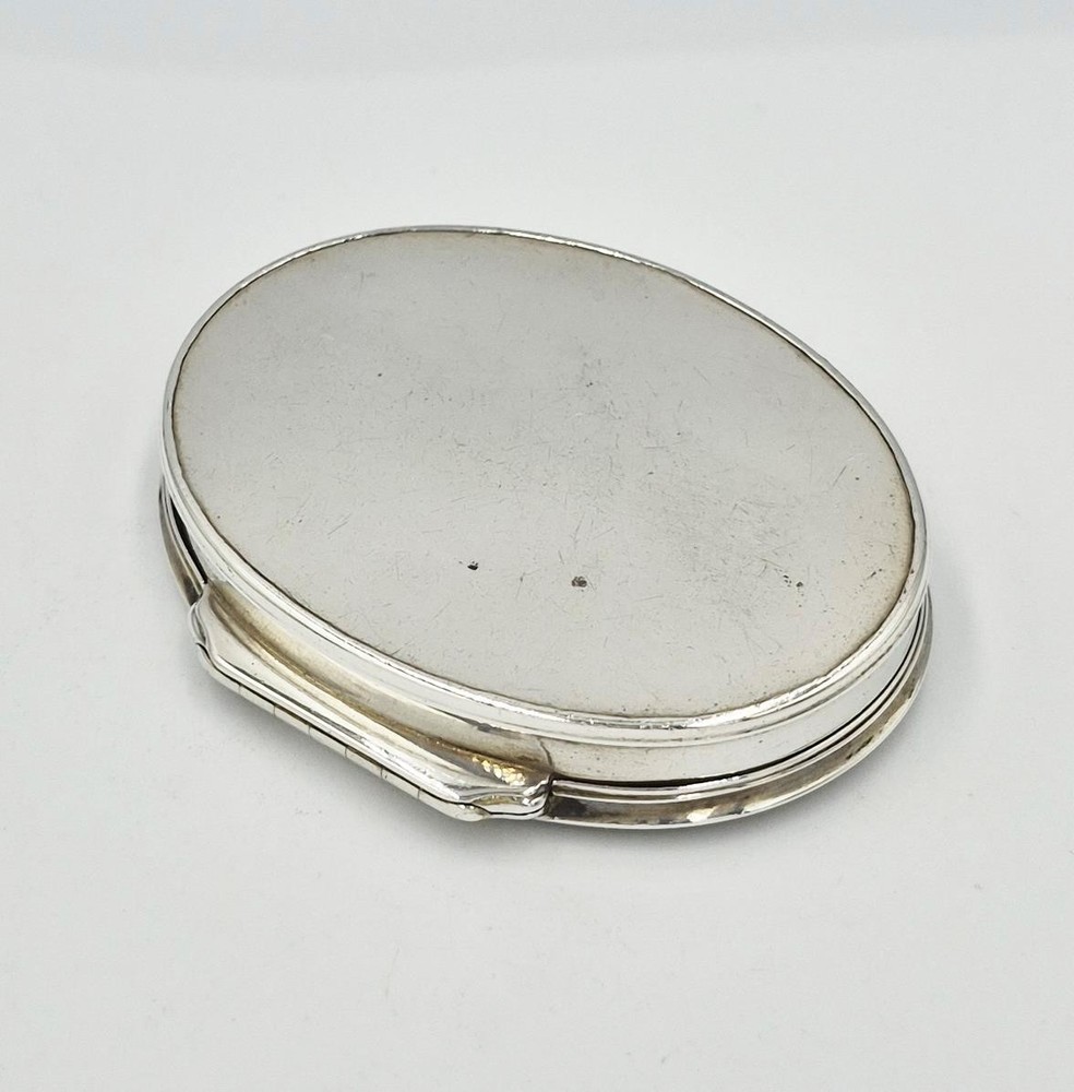 EARLY 18TH CENTURY GEORGE I SOLID SILVER SNUFF BOX c1720