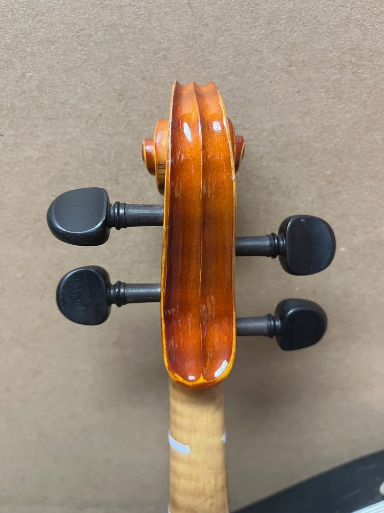 Hermann Beyer E201/3 3/4 Violin W/ Case